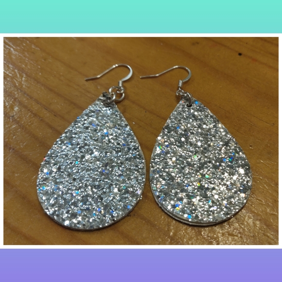Jewelry - 3/$20 Glitter faux leather earrings
